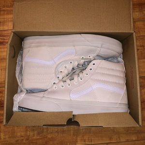 Sk8-Hi true white vans
